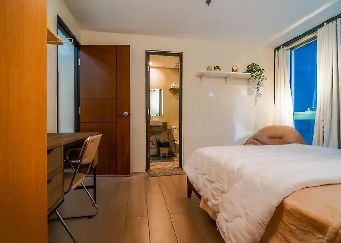 Apartamento New! Roomy & Zen Wi-fi 350mbps Uptown Bgc Backhome7