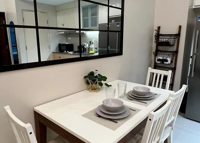 New! Roomy & Zen Wi-fi 350mbps Uptown Bgc Backhome7 *
