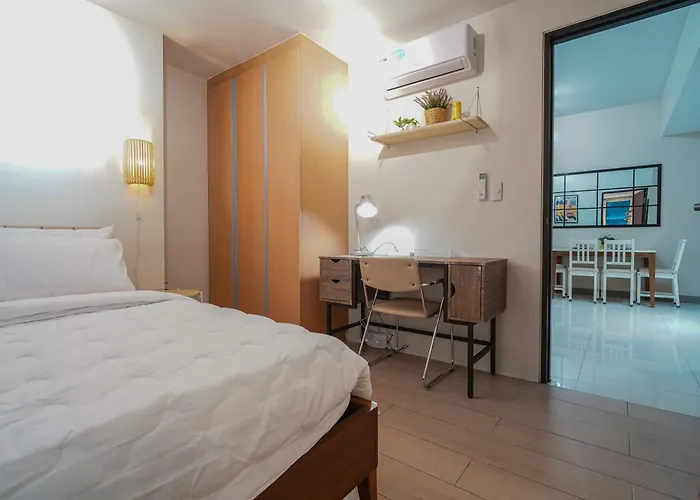 Apartamento New! Roomy & Zen Wi-fi 350mbps Uptown Bgc Backhome7 Manila